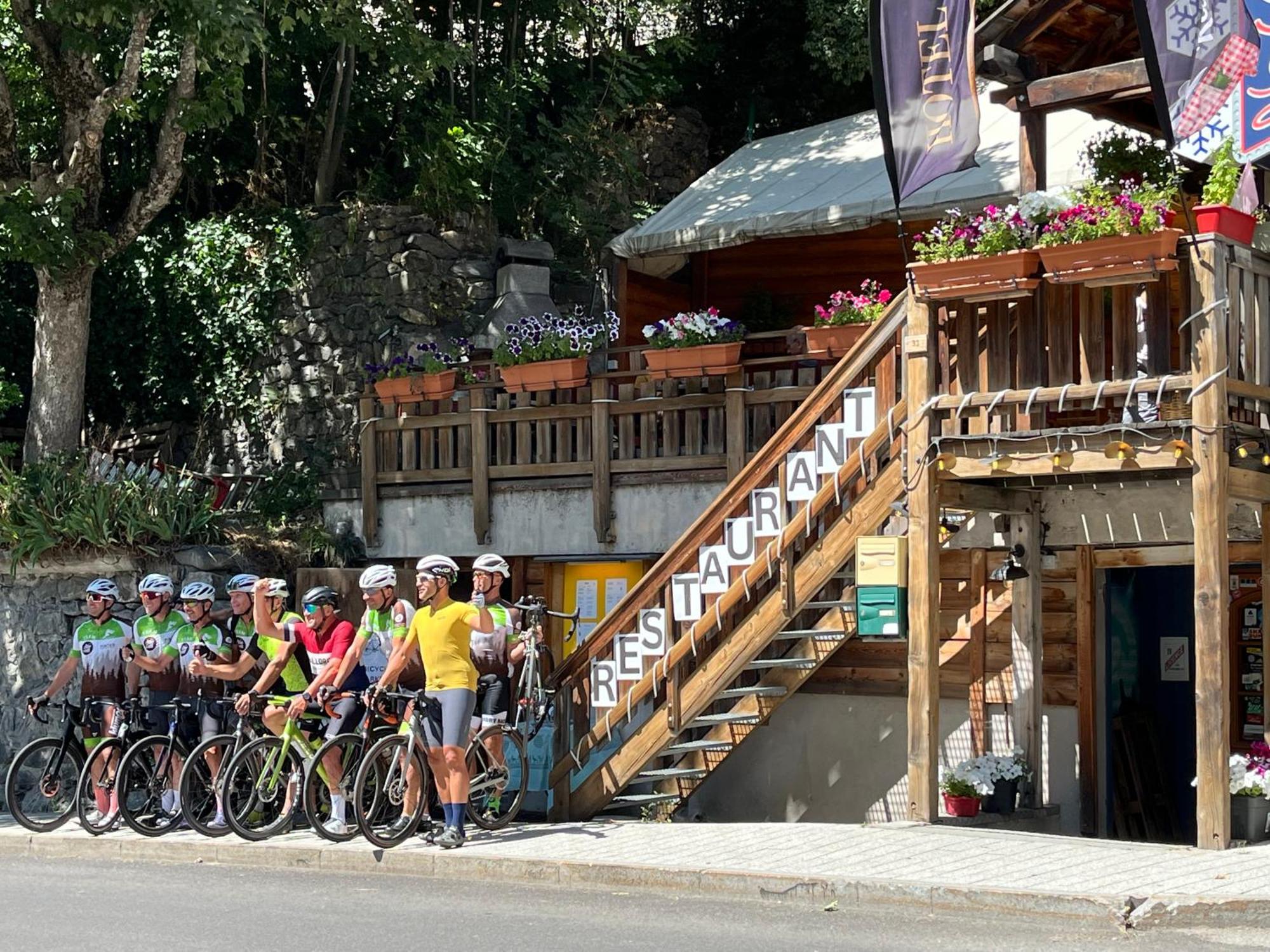 Hotel Des Alpes - Skiers & Bikers Lodge La Grave Exterior foto